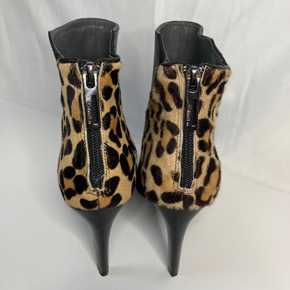Calvin Klein Leopard Print Ankle Boots Size 8 1/2 Black Leather Boot - Picture 3 of 8